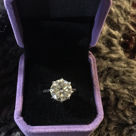🎈SOLD🎈 7ct Moissanite SSEngagement Ring - Picture 13 of 13